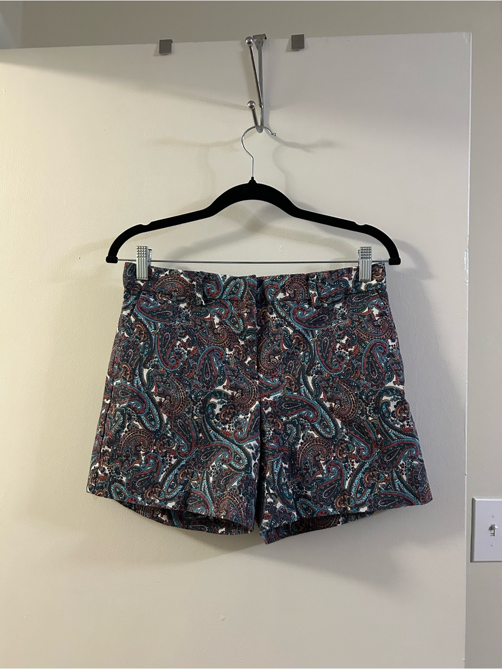 Vintage Paisley Print High-Waisted Shorts